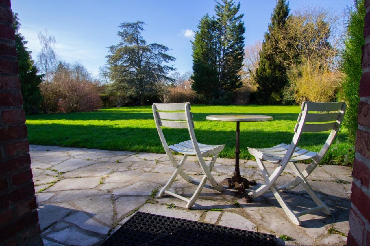 Les Jardins De Beaumont Bed & Breakfast Hem Eksteriør bilde